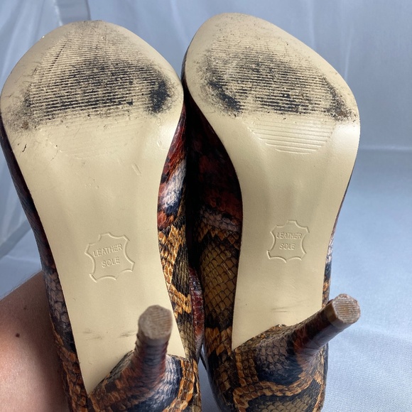 Diba Snakeskin design heels size 6.5 - Picture 4 of 8